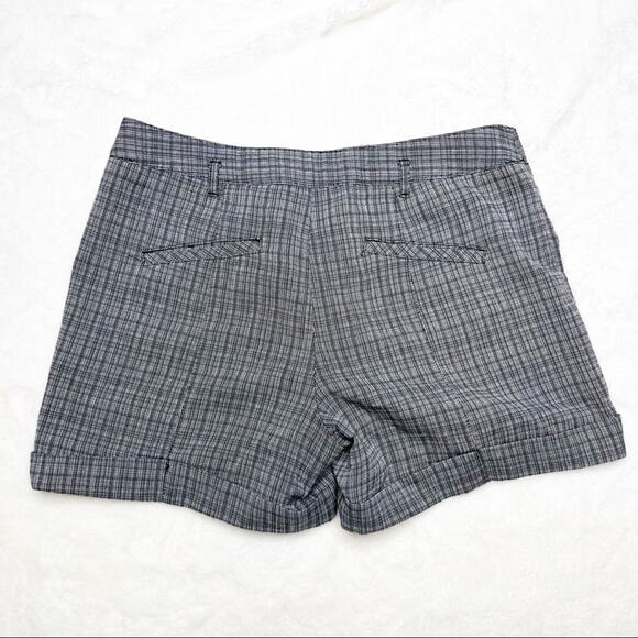 DAISY FUENTES Black & White Plaid Cuffed Shorts with Pockets size 6 - Picture 4 of 10